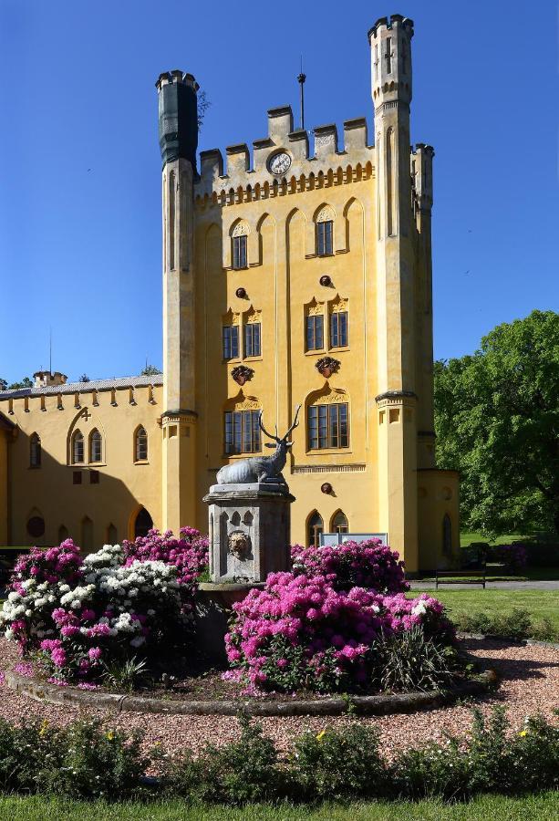 Hotel Zamek Netschetin Exterior foto